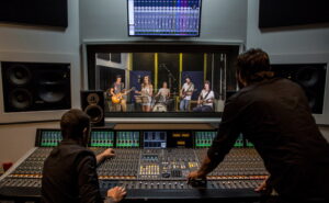 Tips to choose the right audio production school